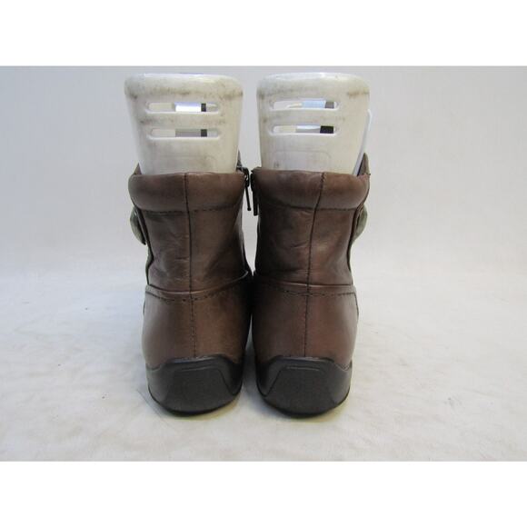 Clarks Artisan Womens Sz 7 M Brown Leather Zip Ankle Fashion Boots Bootie - Picture 7 of 11